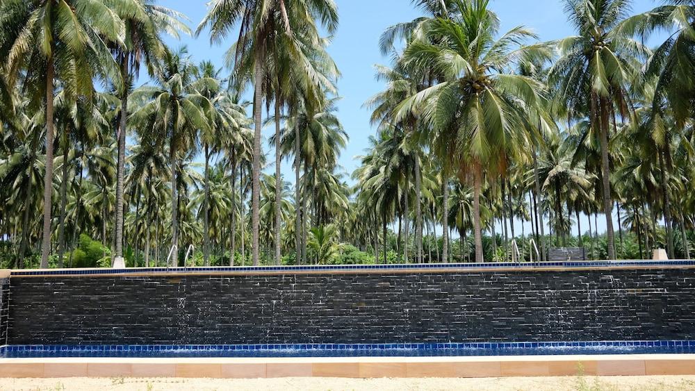 מלון Khao Lak Golden Coconut מראה חיצוני תמונה